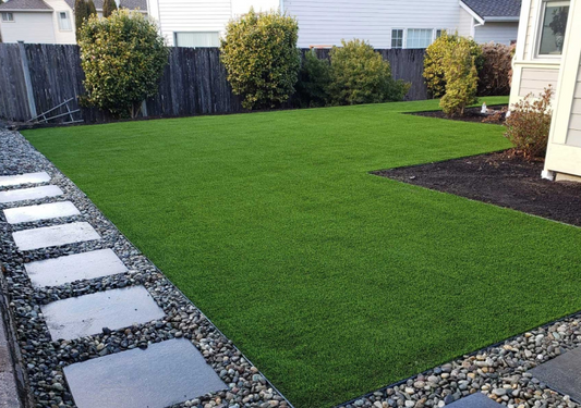 Artificial Turf vs. Natural Grass: Which Is Better for Your Lawn?